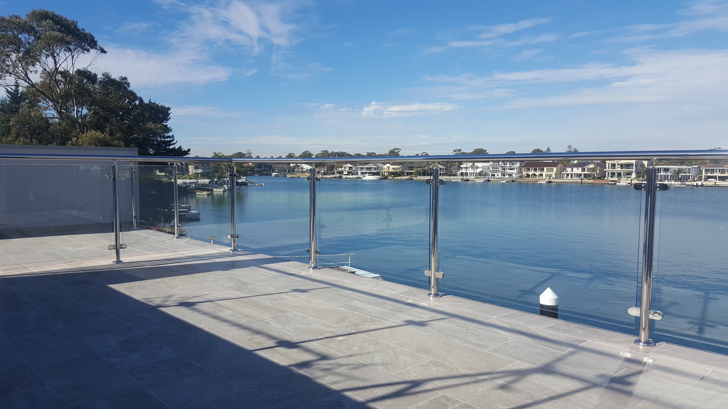 Semi-frameless glass fencing Balustrades - Glass Fence Supplies
