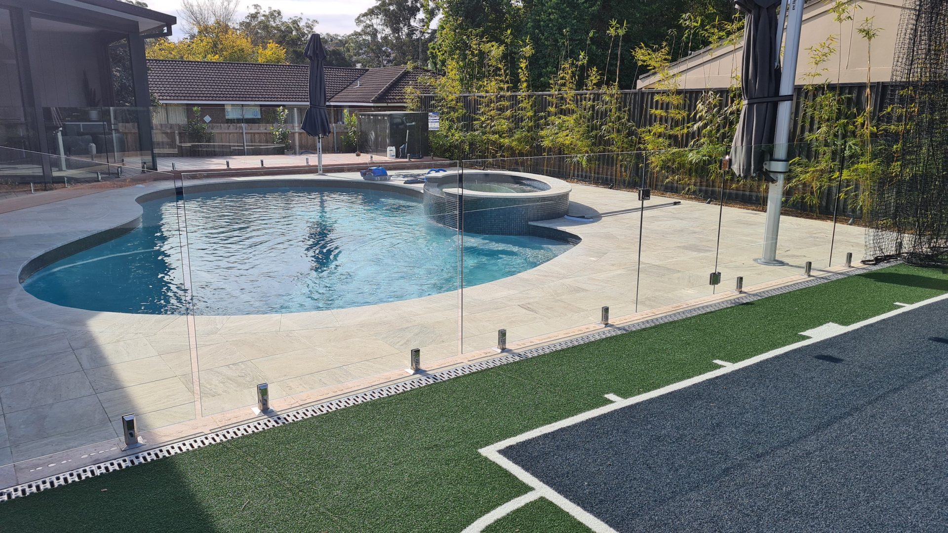 Frameless Glass Pool Fence Castle Hill - Glass Fence Supplies