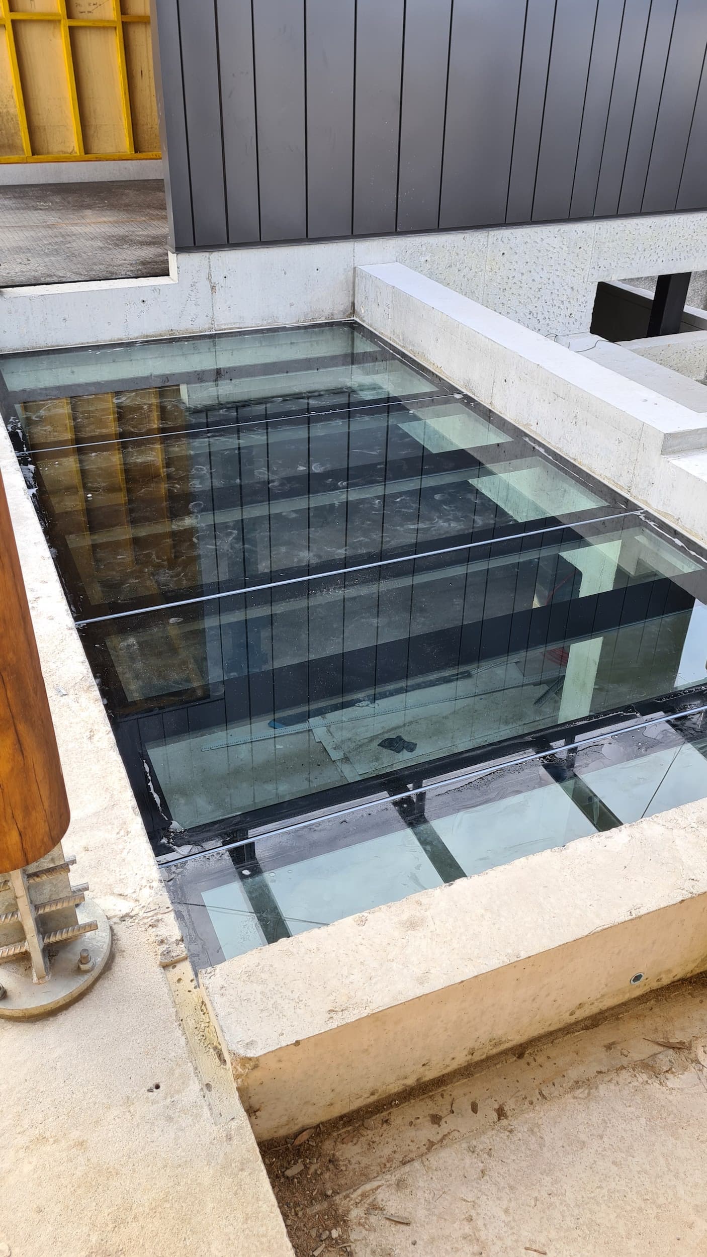 Glass Bottom Pond - Newport Glass Fence Supplies